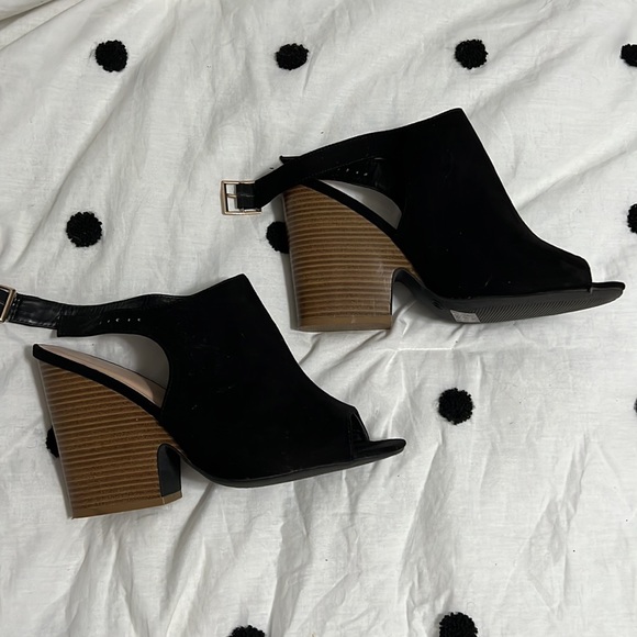 Wild Diva Lounge black Booties size 10 - Picture 2 of 5